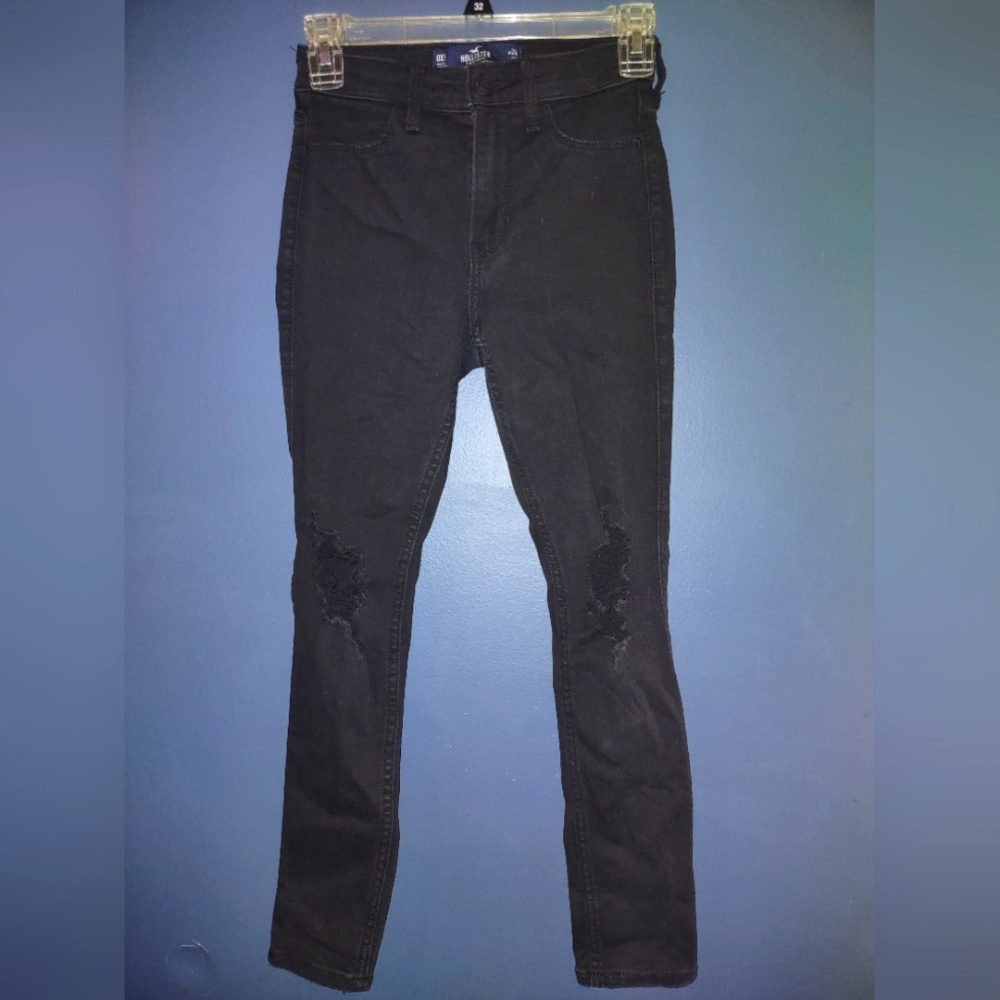 Black Hollister High Rise Jeans Cropped - Size 00
